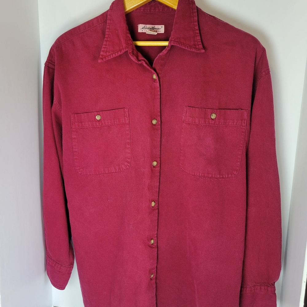 Eddie Bauer Womens Burgundy Red 100% Cotton Long Sleeve Button Down Shirt Medium